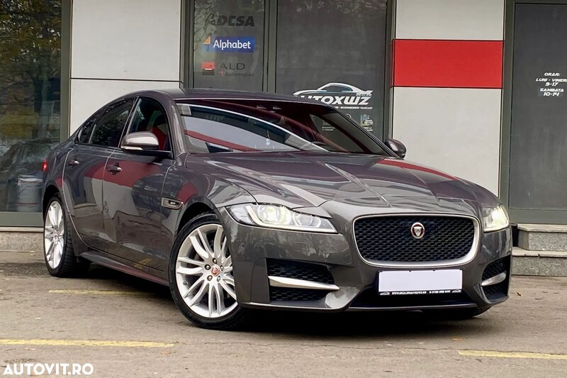 Jaguar XF